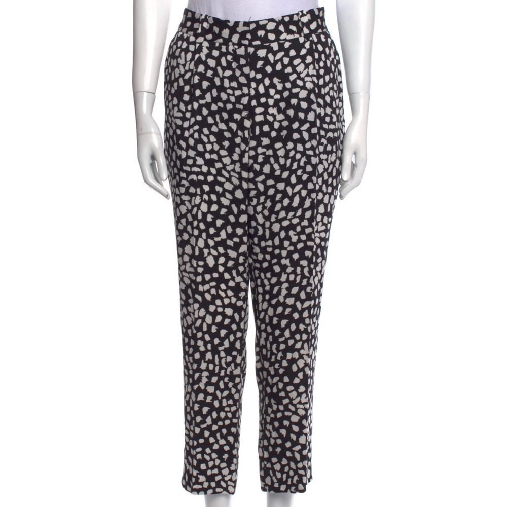 NWOT Diane von Furstenberg
Silk Straight Leg Pants
Size: M/8